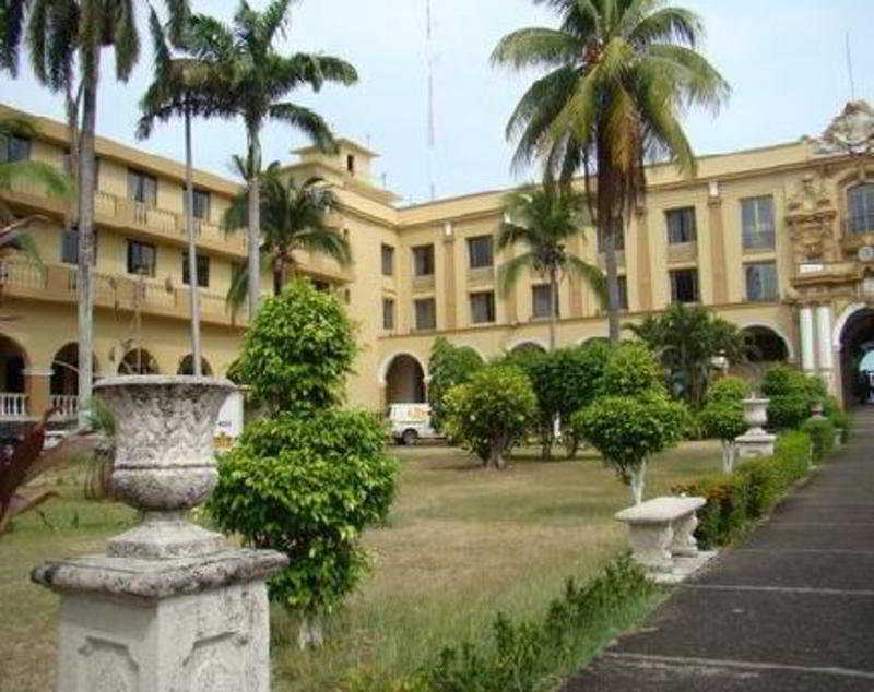New Washington Hotel Colón Kültér fotó